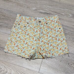 Zara Denim Shorts The 90’s High Rise Raw Hem Floral Print Shorts Size 2